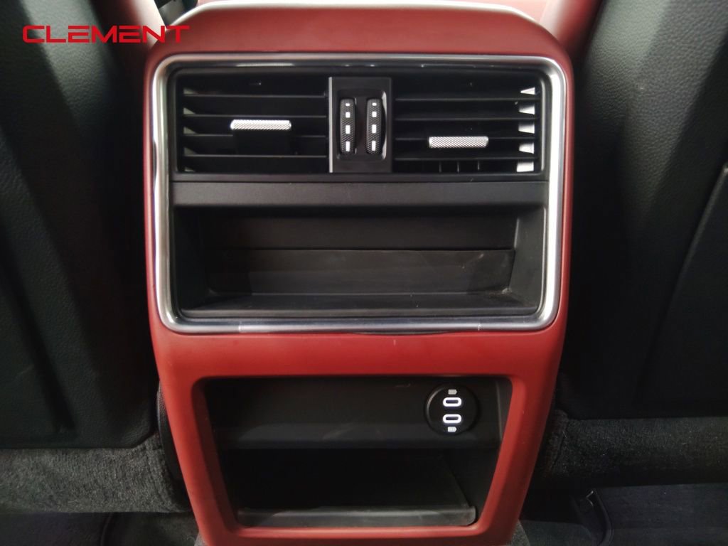 Used 2022 Porsche Cayenne S image 34