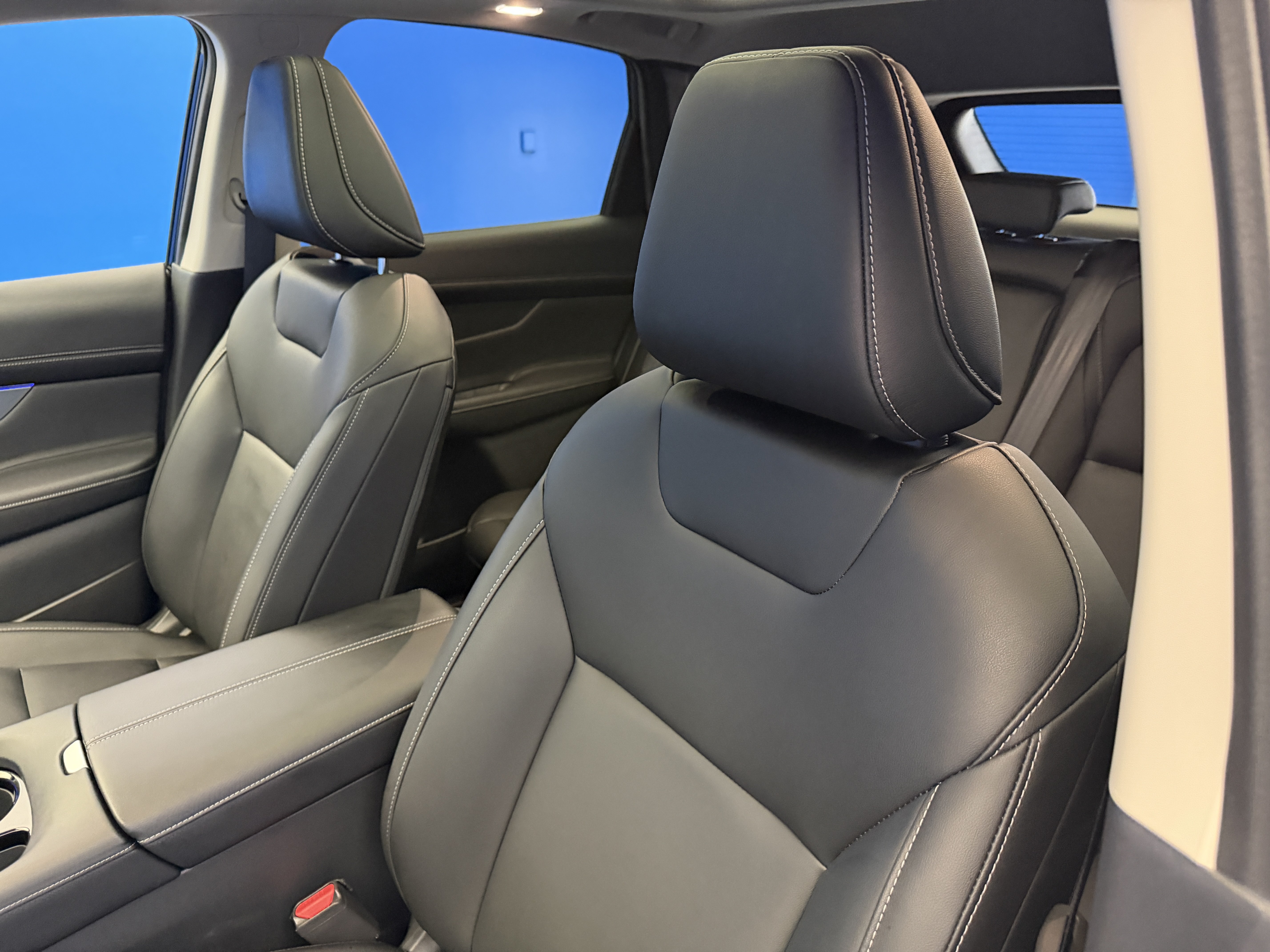 Used 2025 Nissan Murano SL AWD/4WD image 12
