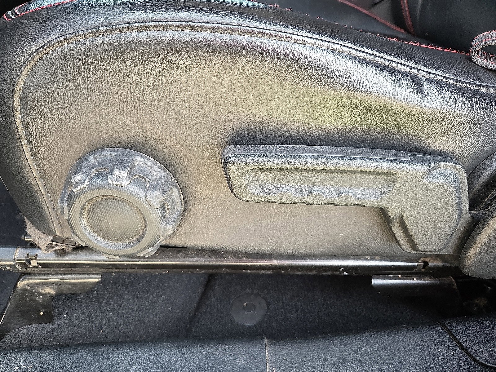 Used 2018 Jeep Wrangler Unlimited Rubicon image 15