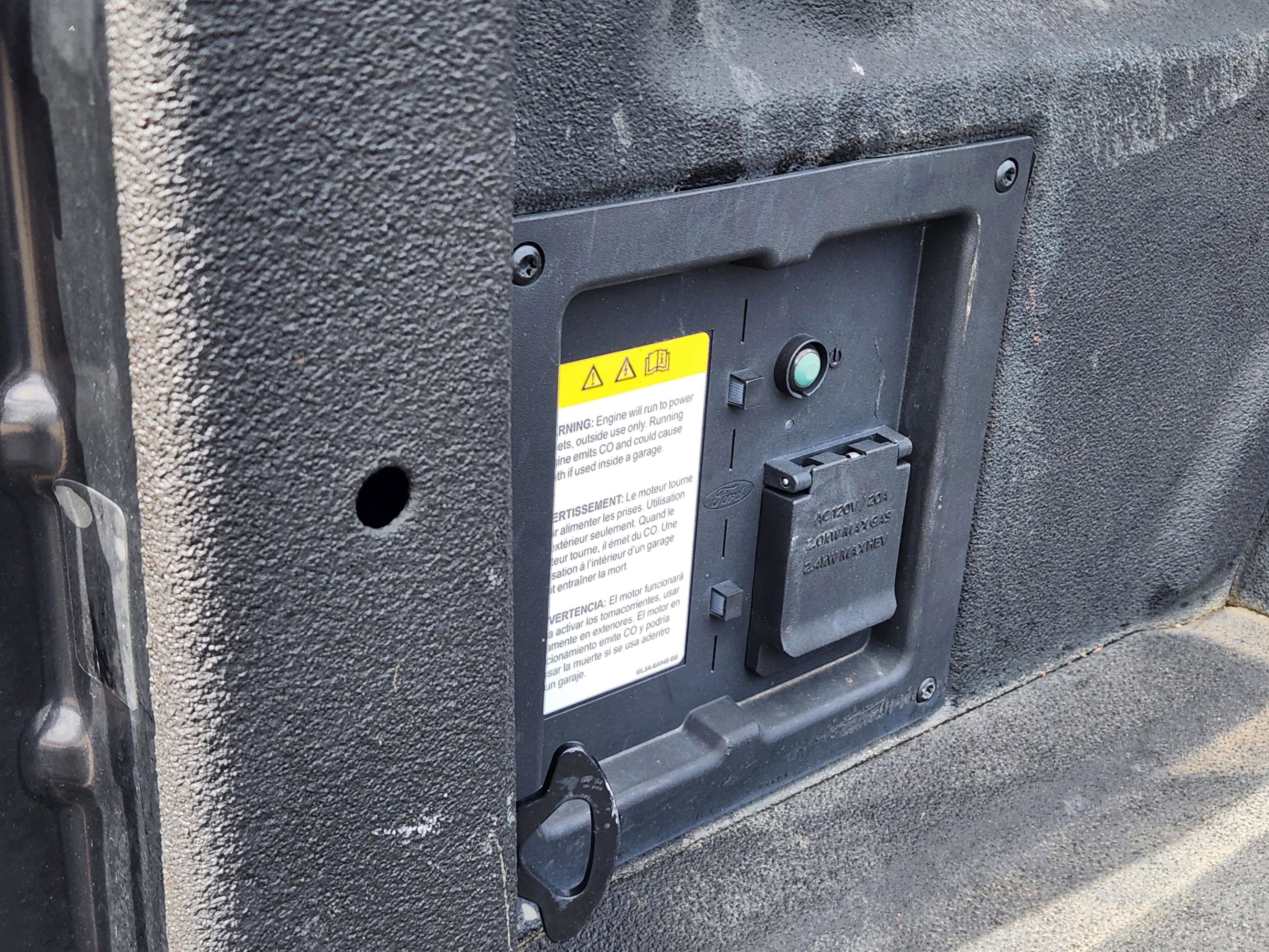 Used 2023 Ford F150 Raptor AWD/4WD image 36