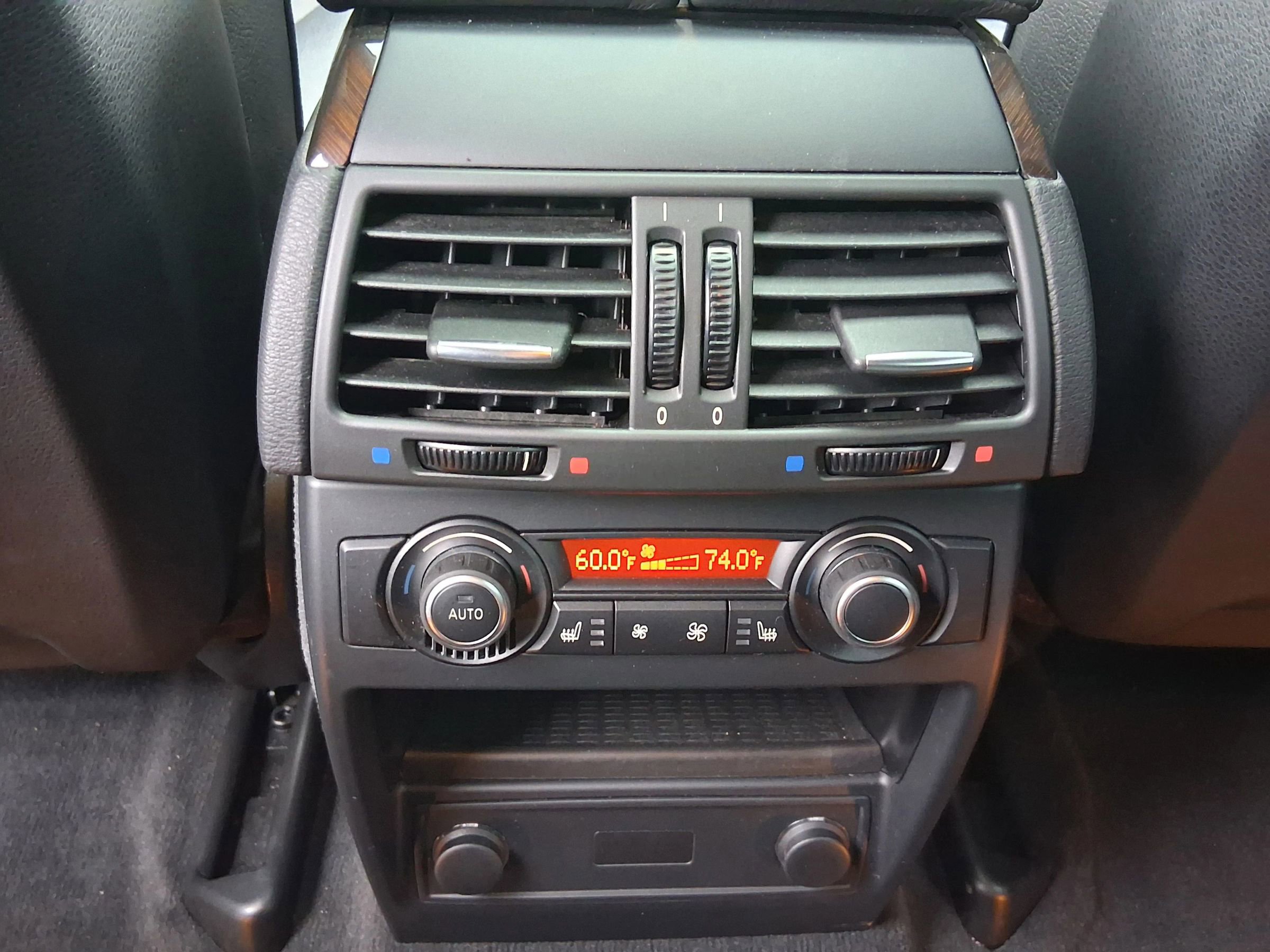 Used 2014 BMW X6 xDrive35i image 17