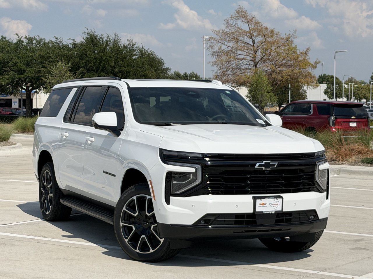 New 2026 Chevrolet Suburban RST w/ Comfort Package AWD/4WD image 2