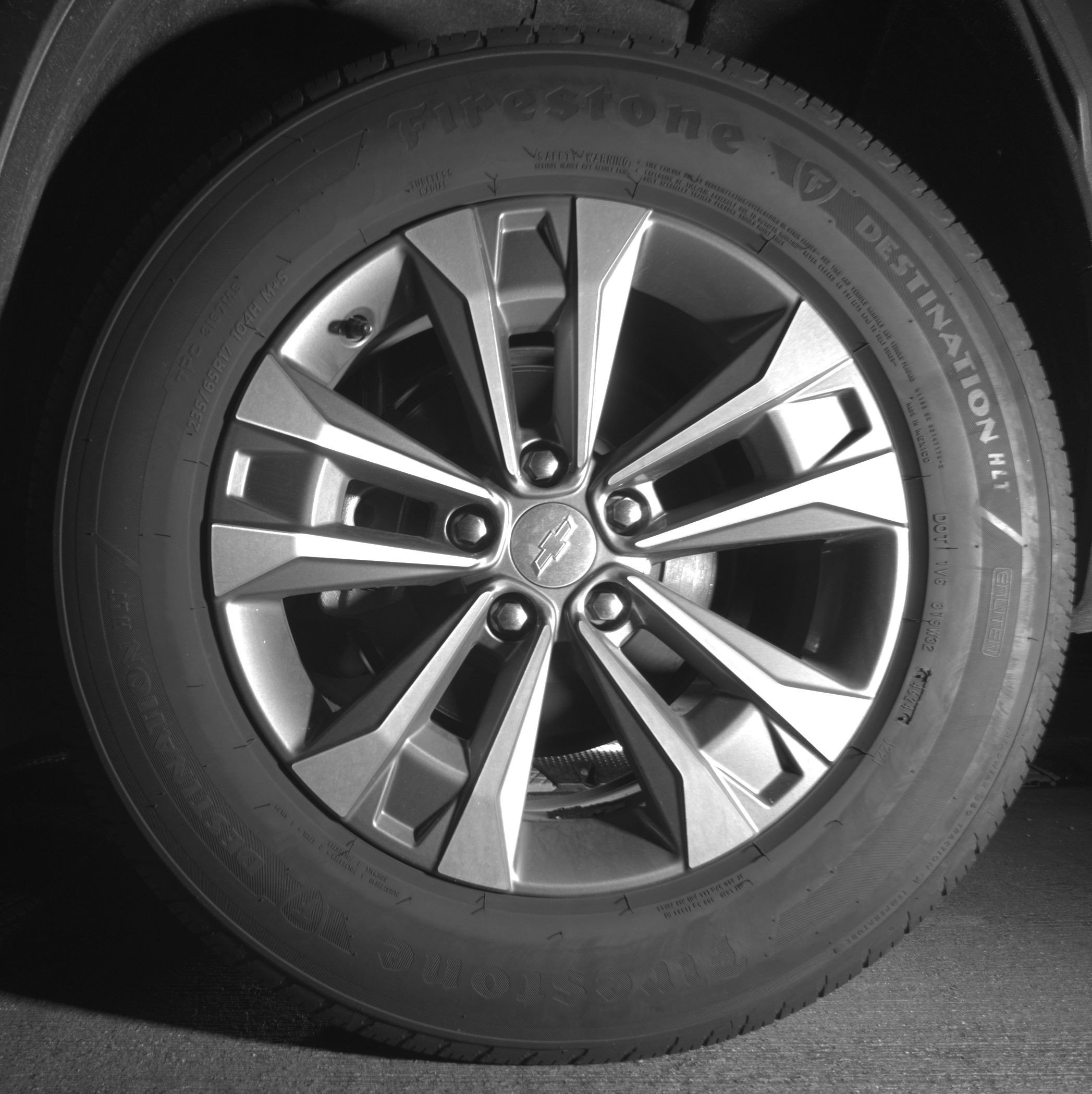 Used 2025 Chevrolet Equinox LT FWD image 14