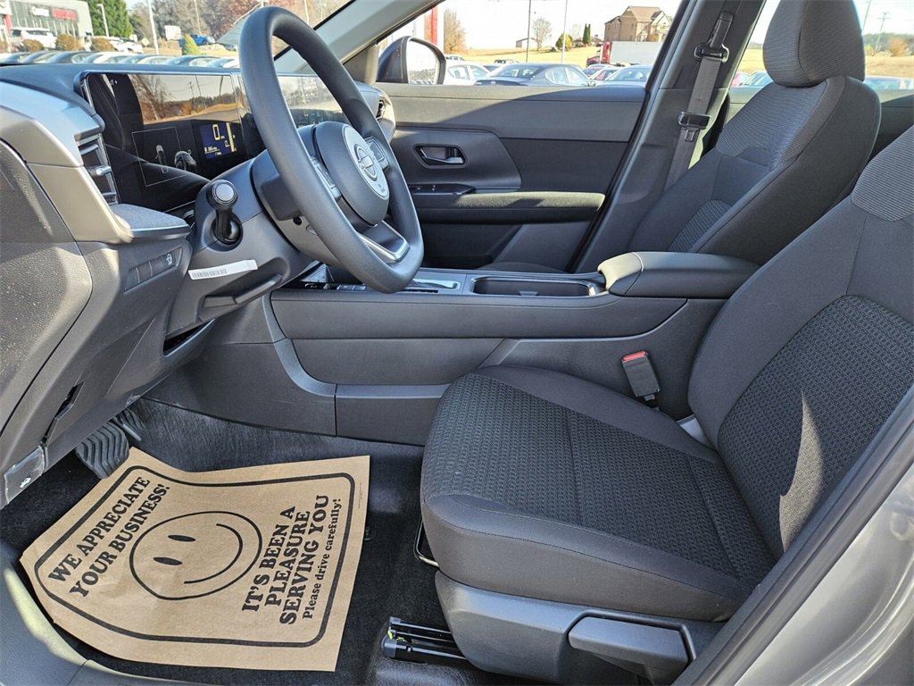 New 2026 Nissan Kicks S image 4