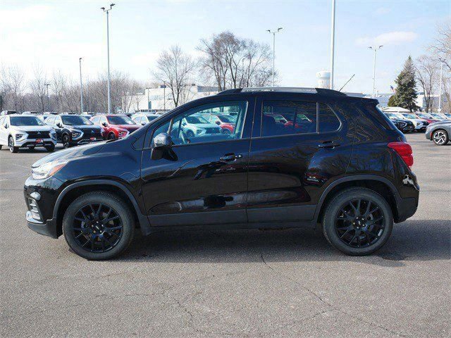 Used 2021 Chevrolet Trax LT w/ Driver Confidence Package image 4
