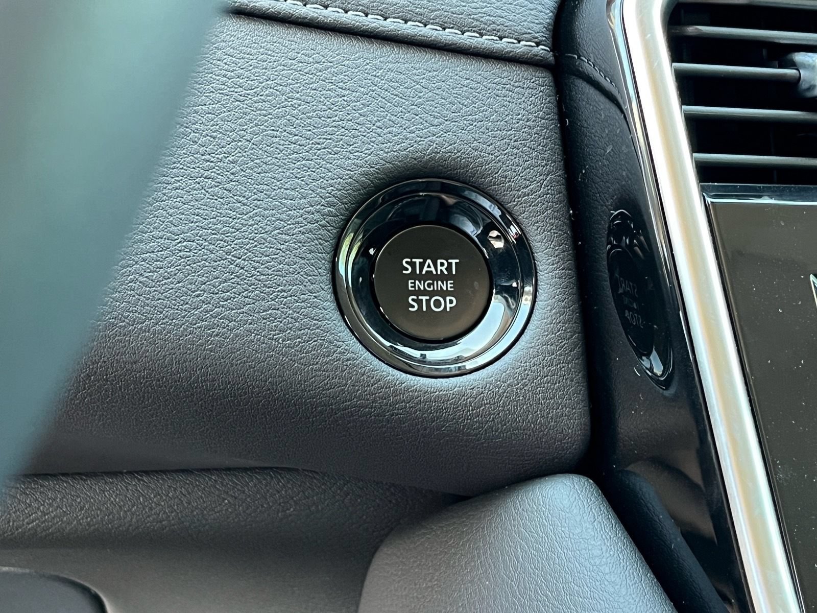 New 2026 Nissan Armada SV AWD/4WD image 23