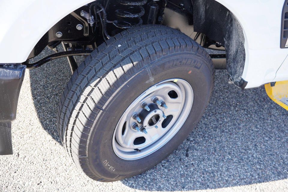 New 2026 Ford F250 XL AWD/4WD image 9