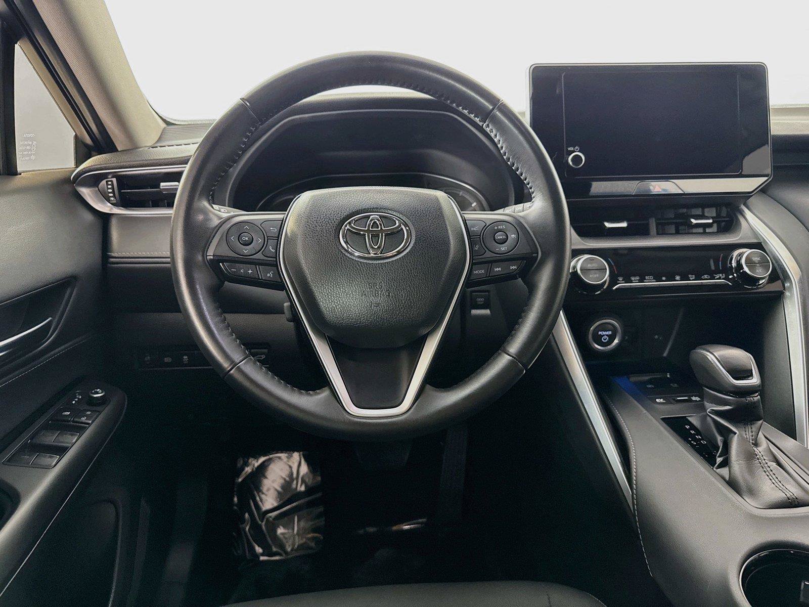 Certified 2023 Toyota Venza LE AWD/4WD image 29