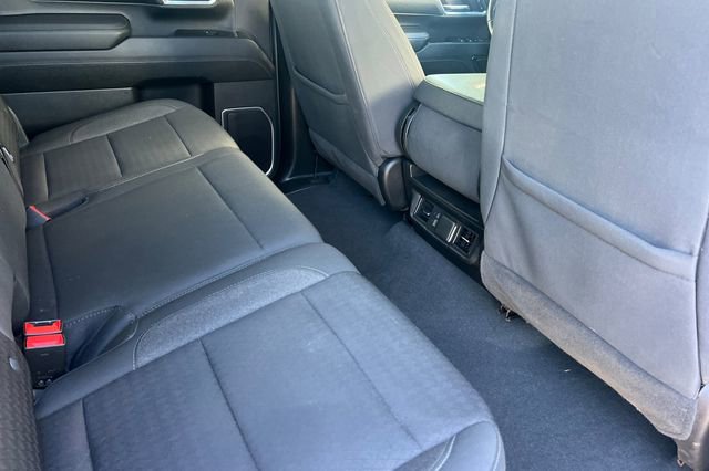 Used 2024 Chevrolet Silverado 2500 LT image 18