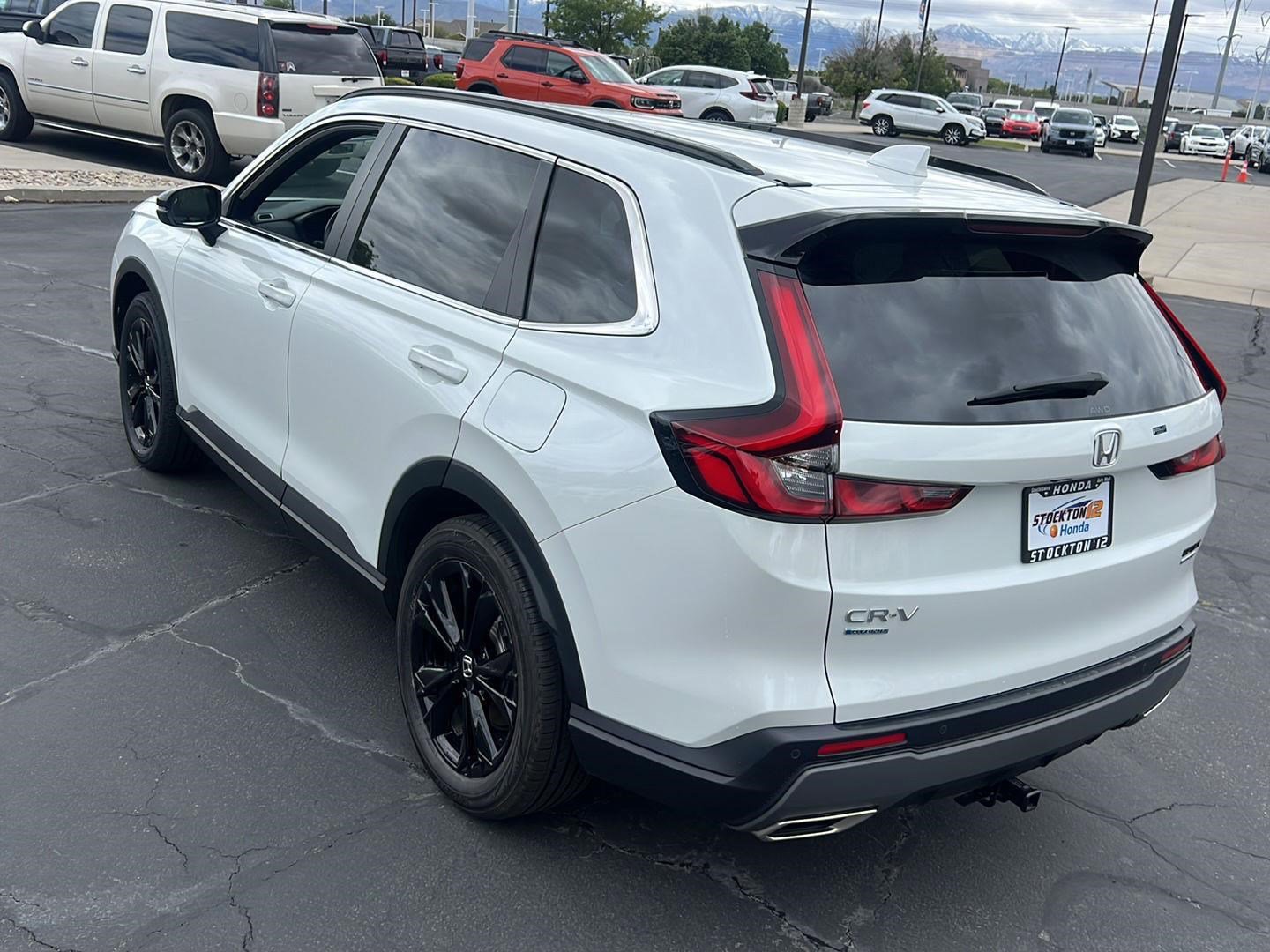Certified 2025 Honda CR-V Sport Touring image 6