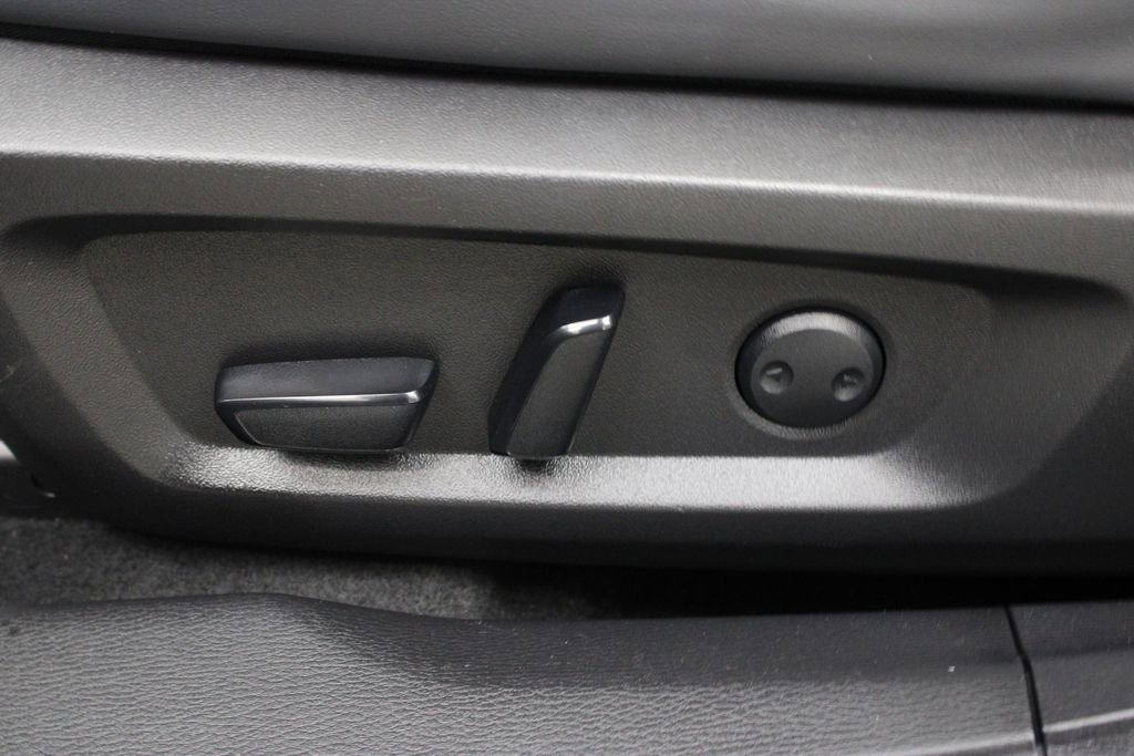 Used 2024 Mitsubishi Outlander SEL AWD/4WD image 18