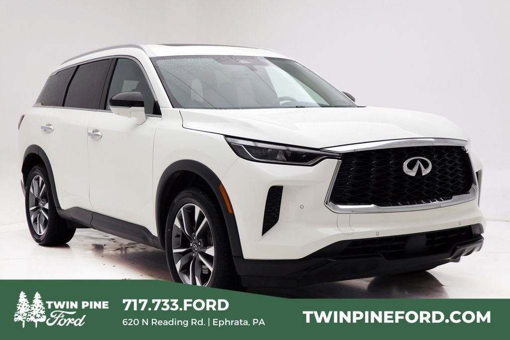 Used 2024 INFINITI QX60 Luxe AWD/4WD image 1