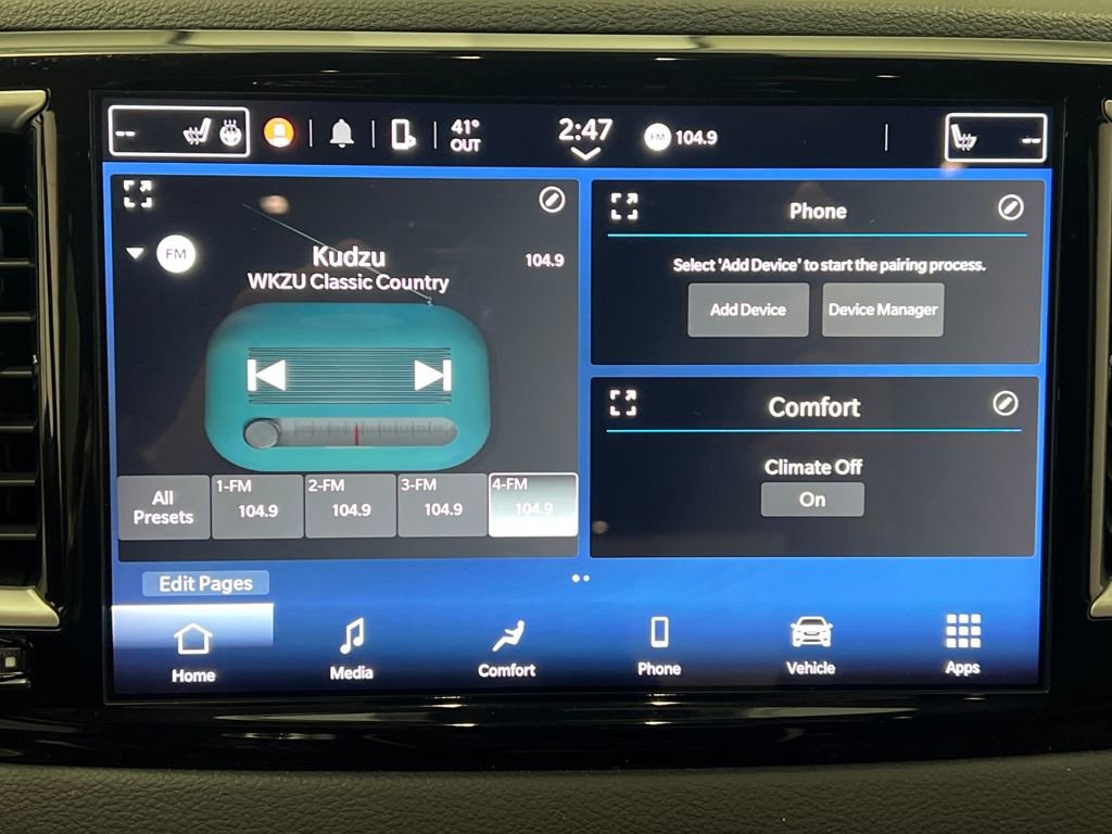 Used 2024 Chrysler Pacifica Touring-L image 61