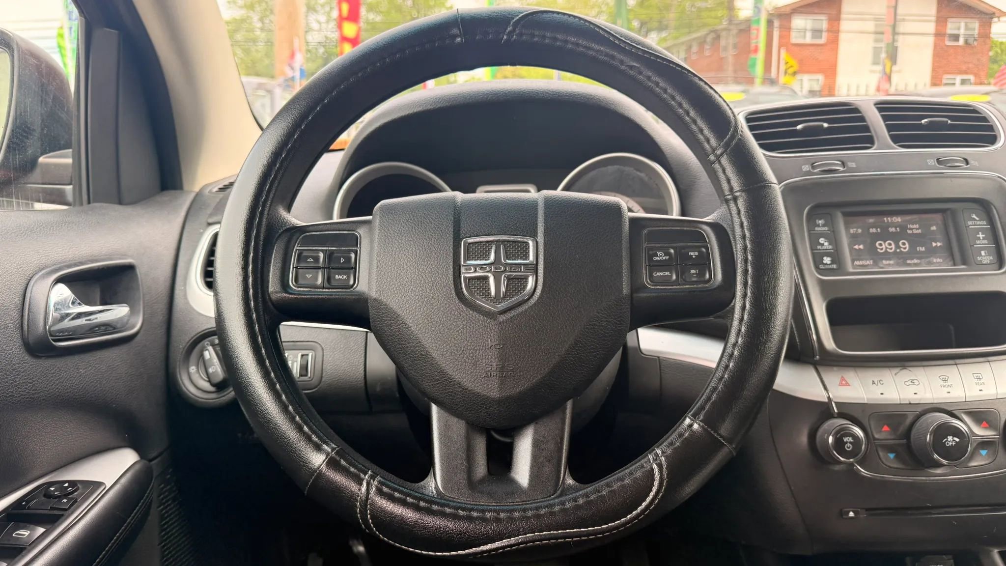 Used 2011 Dodge Journey Mainstreet w/ Popular Equipment Group AWD/4WD image 19