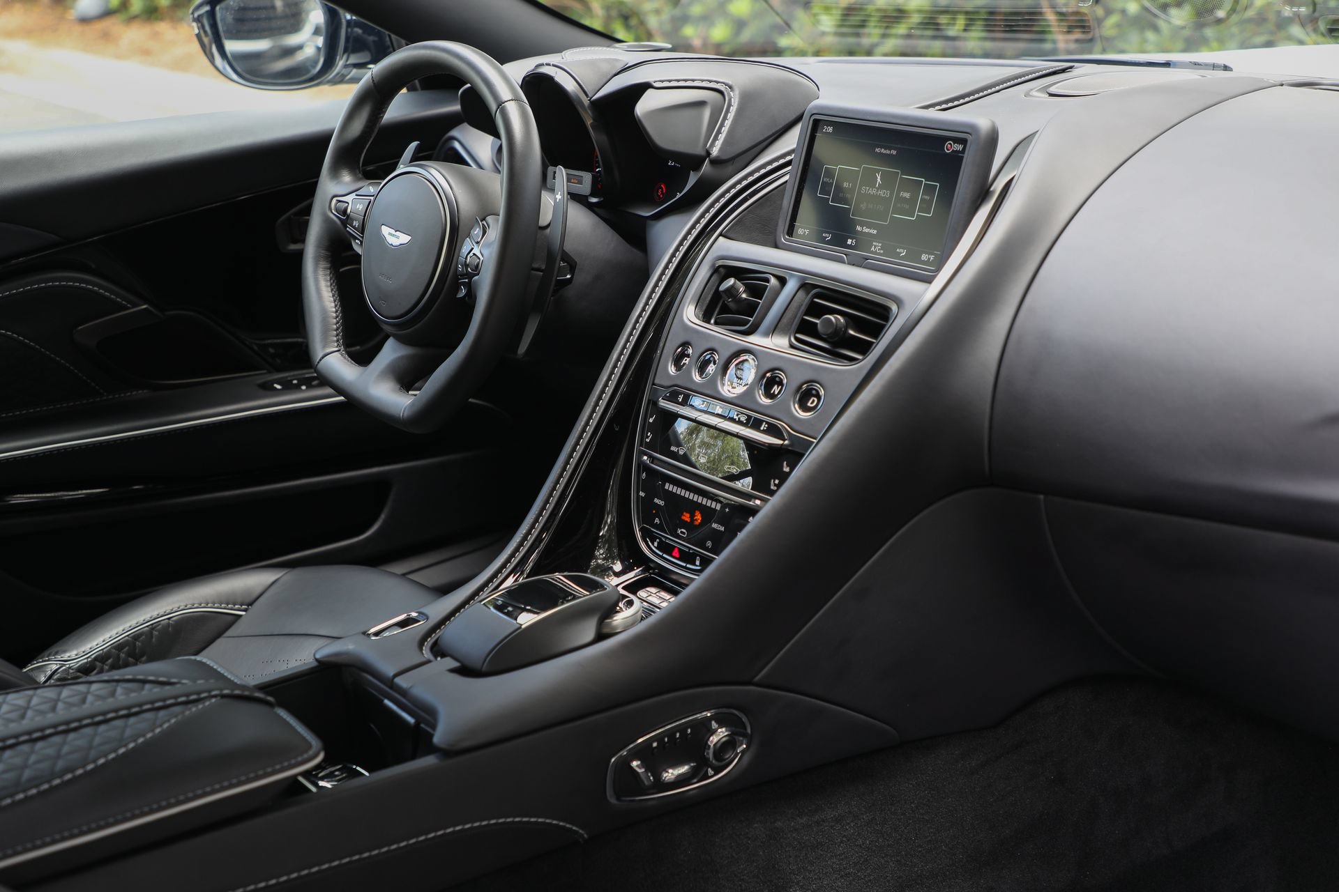 Used 2023 Aston Martin DBS Coupe RWD image 15
