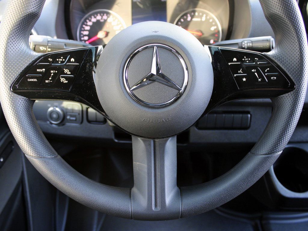 Used 2026 Mercedes-Benz Sprinter 144 Cargo image 14