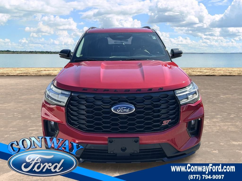 Used 2025 Ford Explorer ST image 15