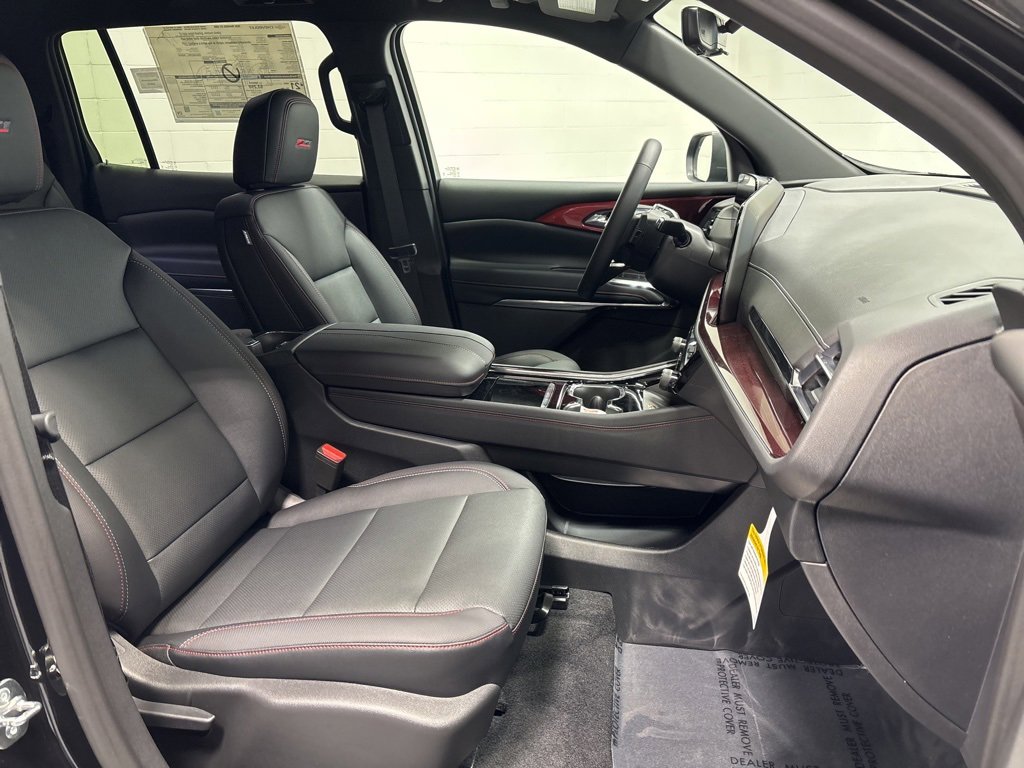 New 2026 Chevrolet Traverse Z71 image 11