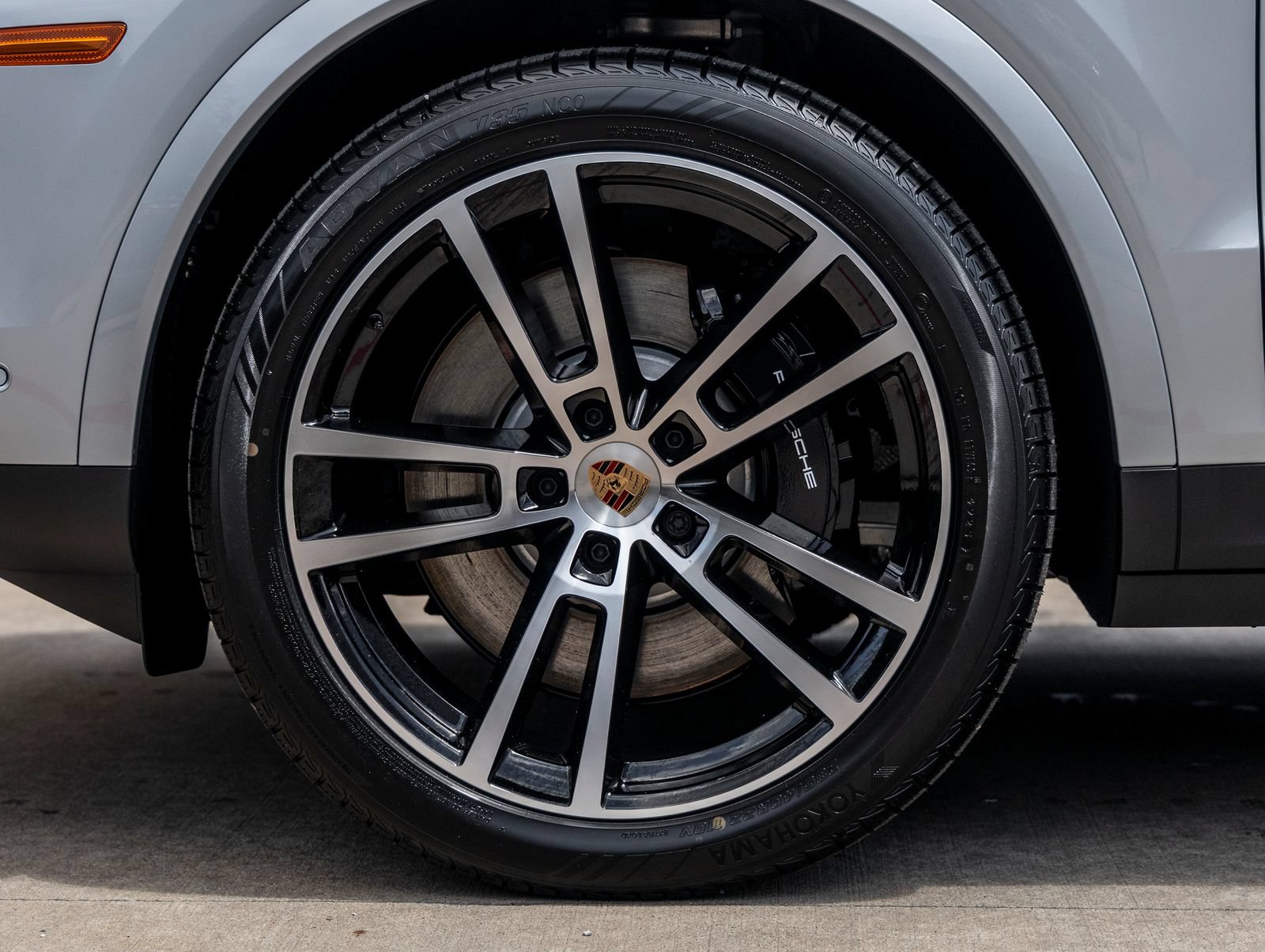 New 2026 Porsche Cayenne S AWD/4WD image 15
