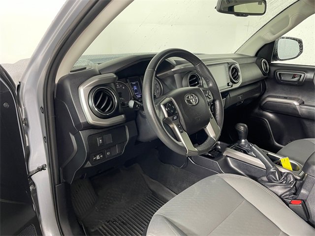 Used 2021 Toyota Tacoma SR5 image 3