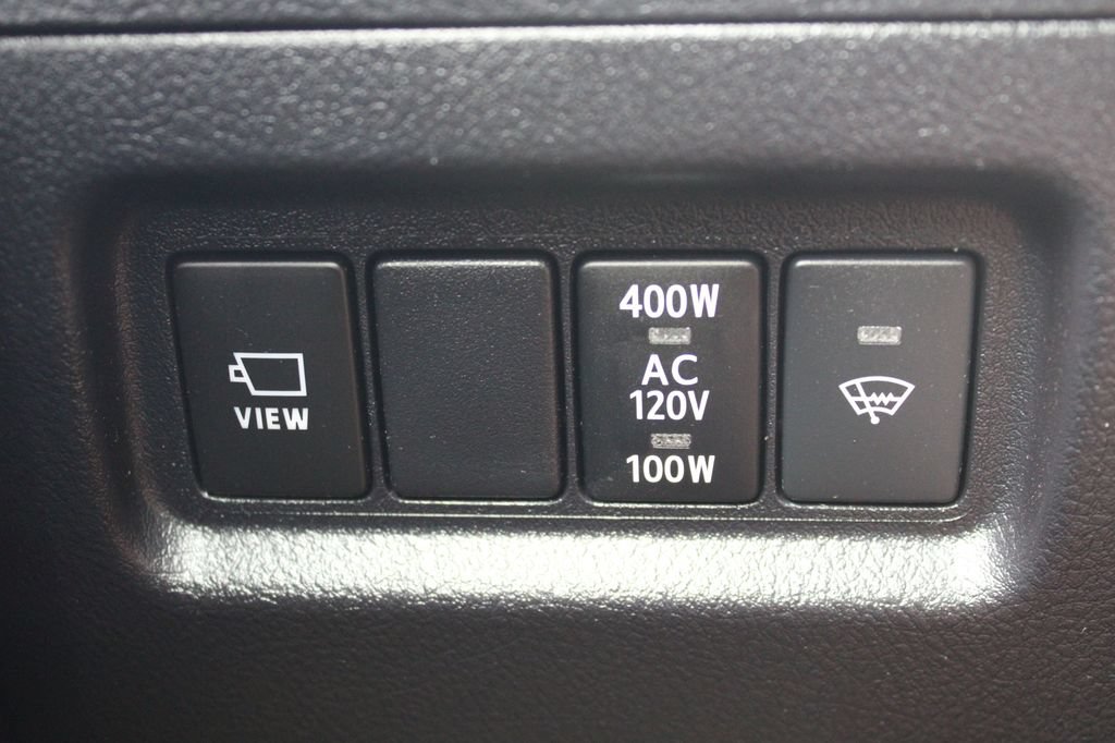 Used 2023 Toyota 4Runner Limited AWD/4WD image 29