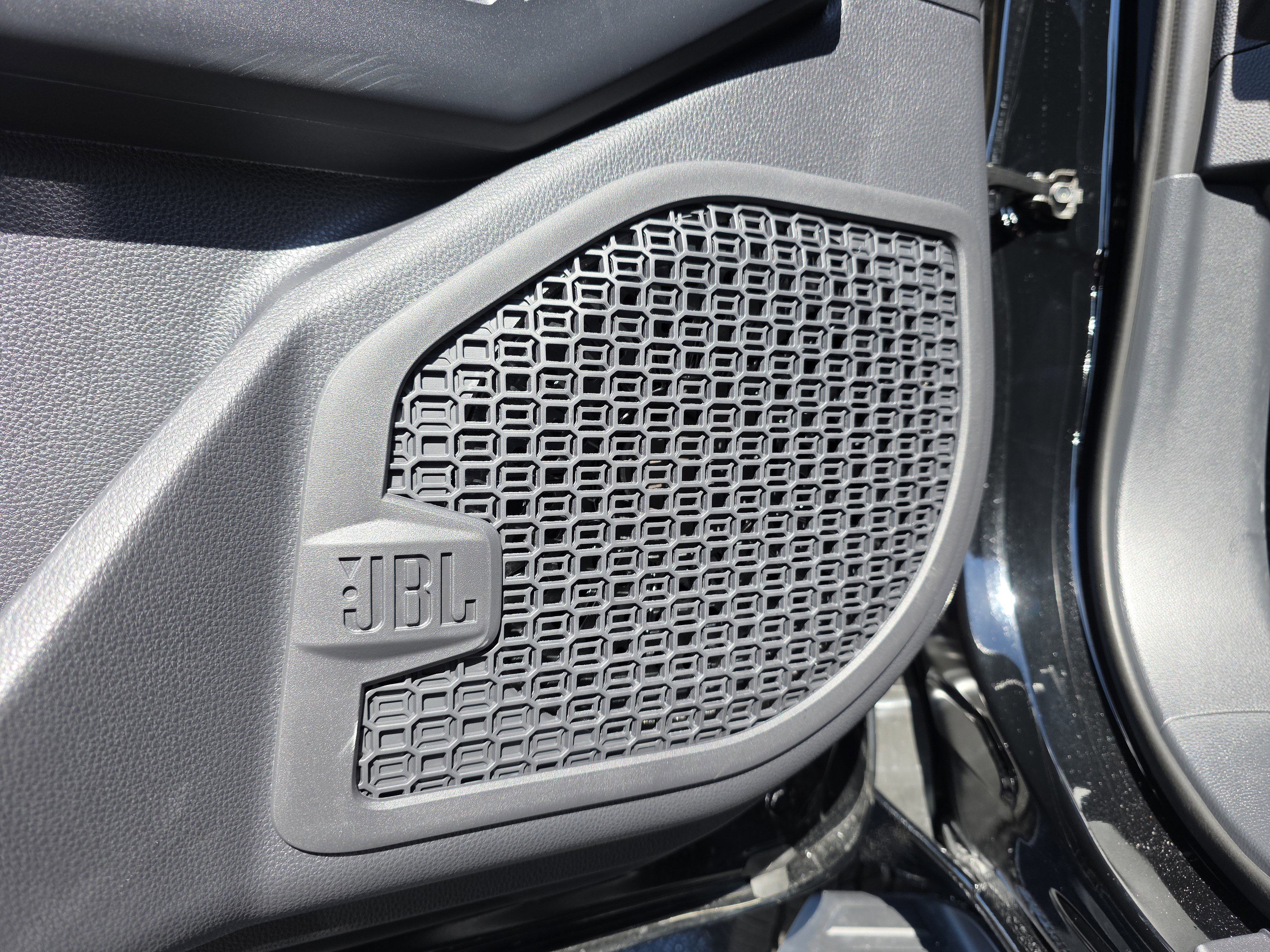 Used 2025 Toyota 4Runner Limited image 24