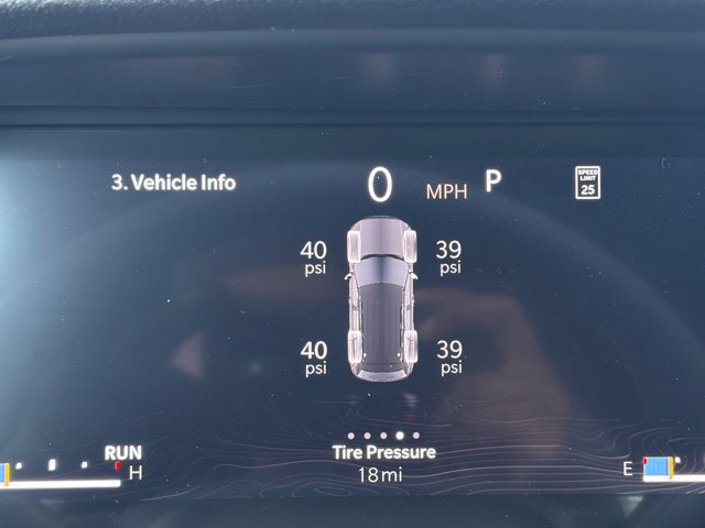 New 2026 Jeep Grand Cherokee Limited w/ Luxury Tech Group II AWD/4WD image 21