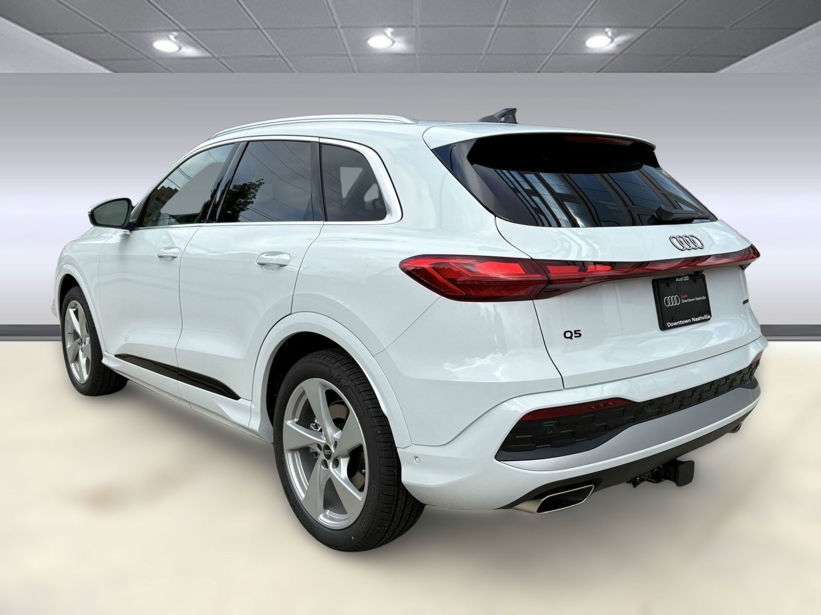 New 2025 Audi Q5 Prestige image 3