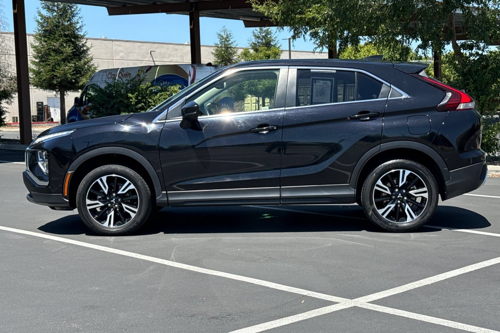 Used 2024 Mitsubishi Eclipse Cross SE AWD/4WD image 14