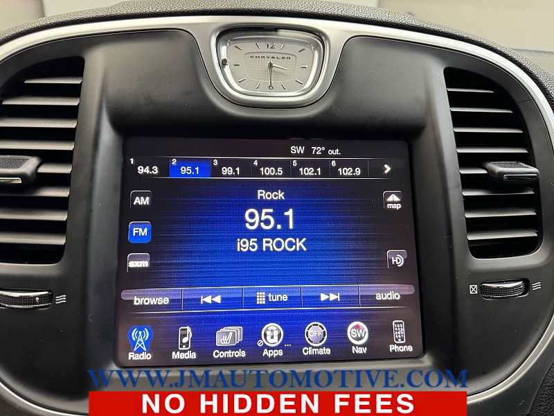 Used 2015 Chrysler 300 Limited w/ 300 Premium Group AWD/4WD image 22