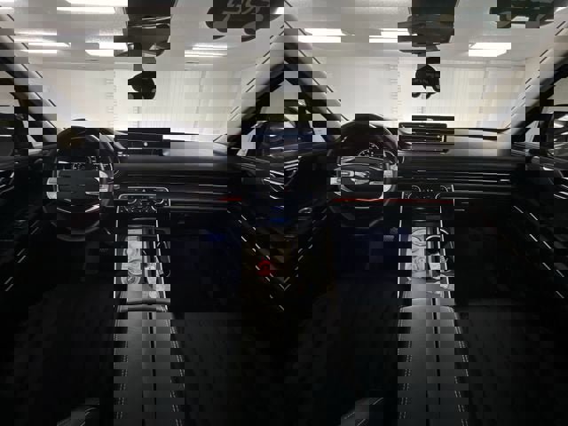 Used 2021 Genesis GV80 3.5T image 21