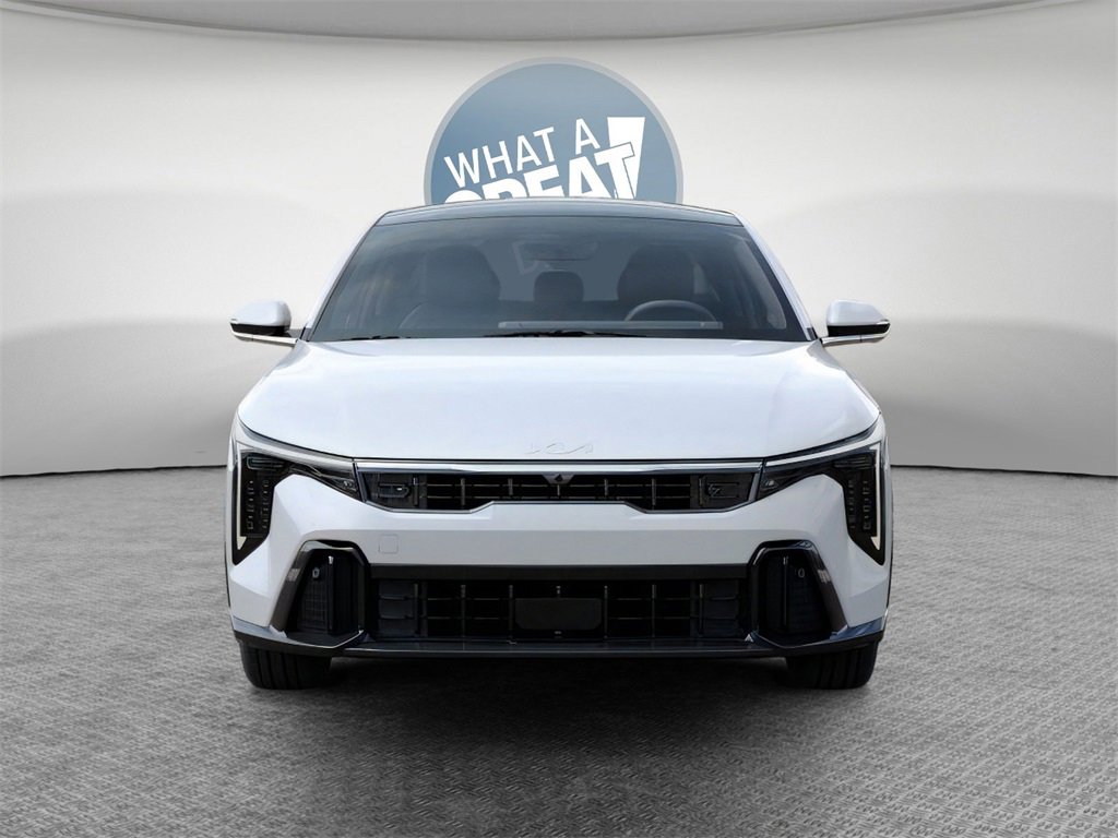 New 2025 Kia K4 GT-Line Turbo image 2