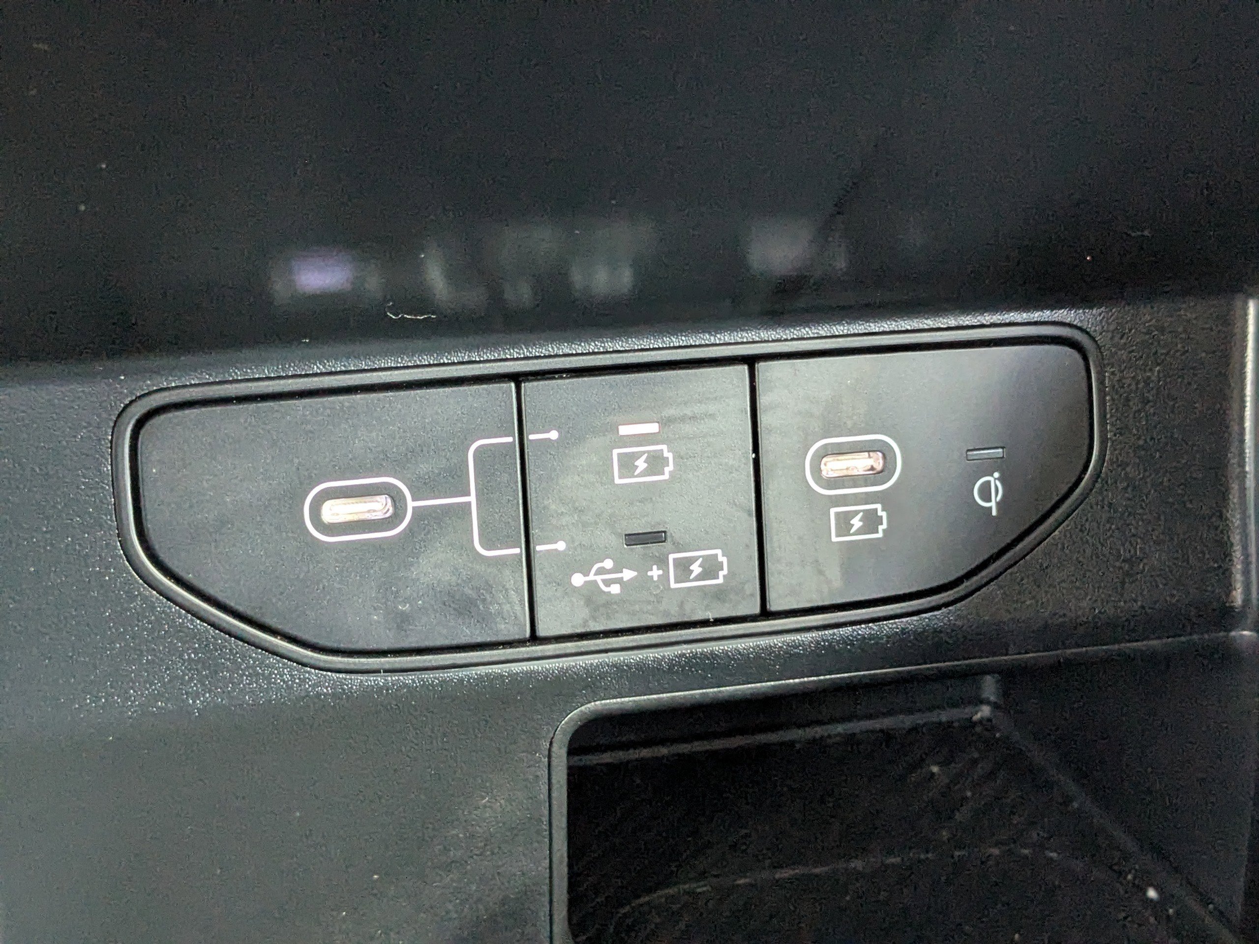 Used 2024 Kia Sorento SX image 24