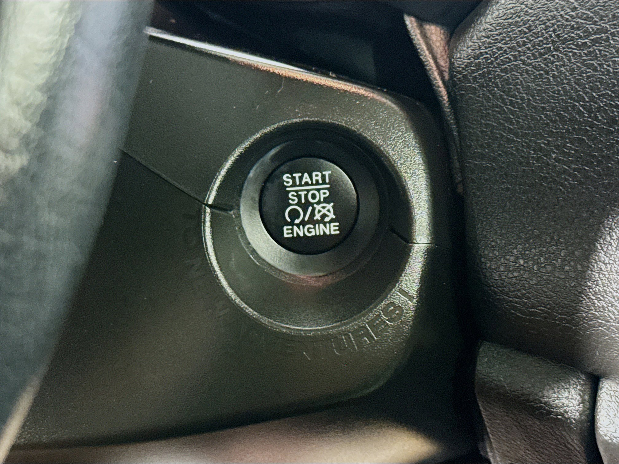 Used 2022 Jeep Renegade Limited w/ Sun, Sound & Wheels Group image 20