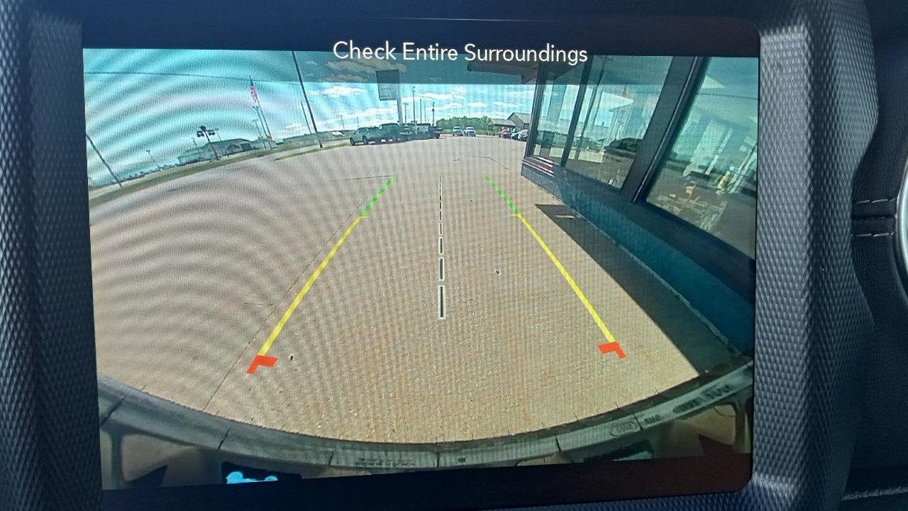 Used 2023 Jeep Wrangler Sahara w/ Cold Weather Group AWD/4WD image 25