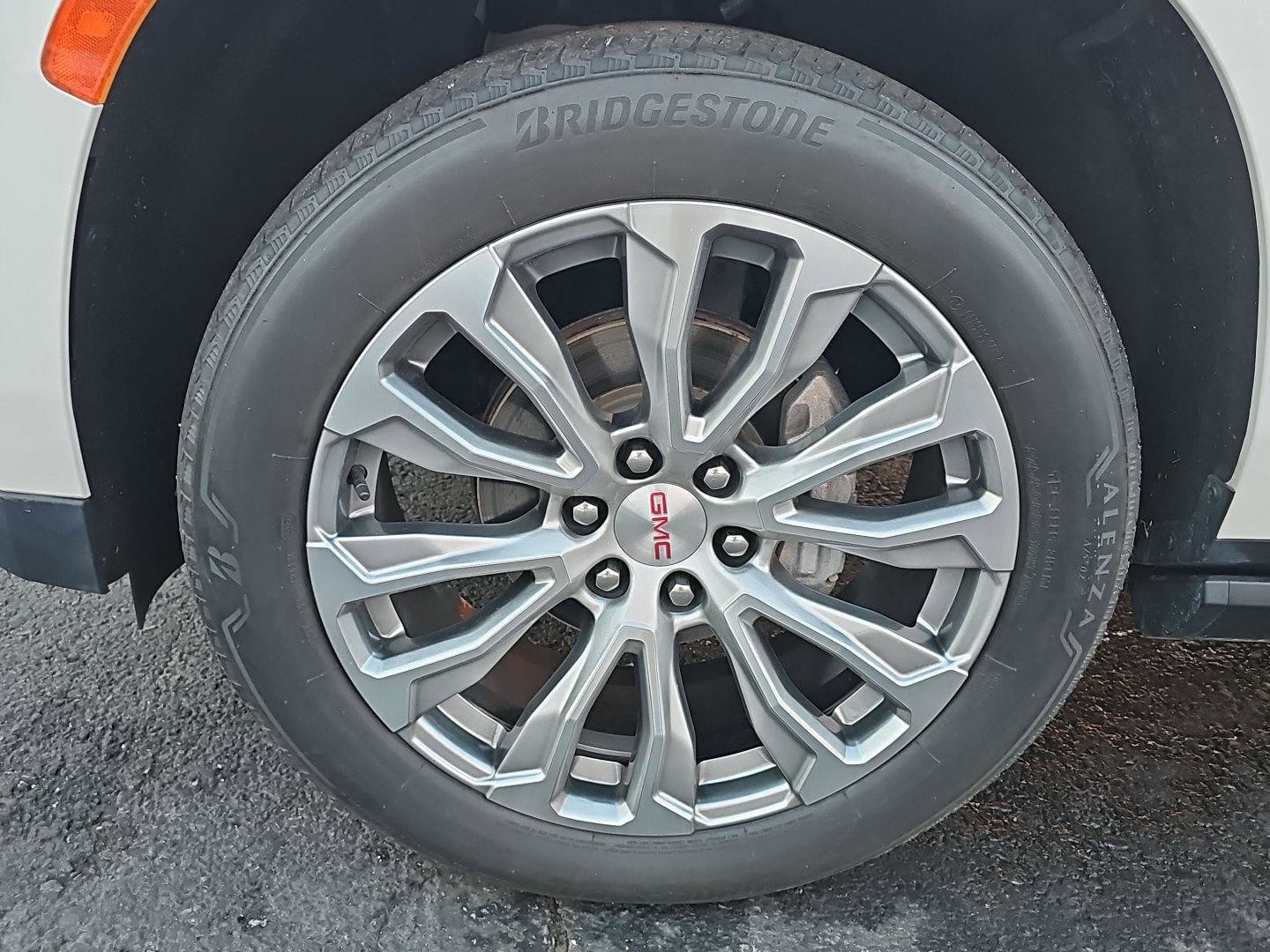 Used 2022 GMC Yukon Denali image 9