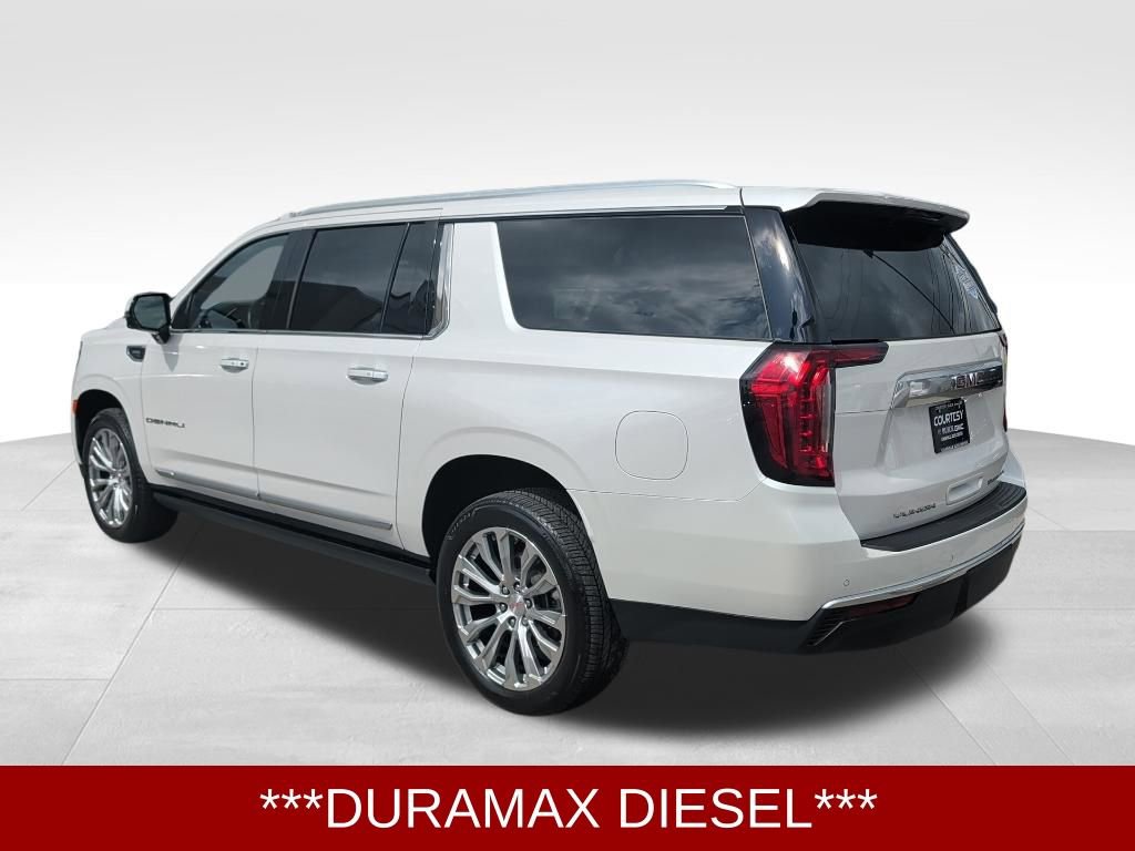 Used 2023 GMC Yukon XL Denali image 5