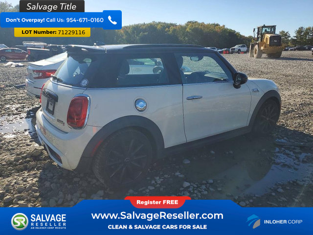 Used 2017 MINI Cooper S FWD image 4