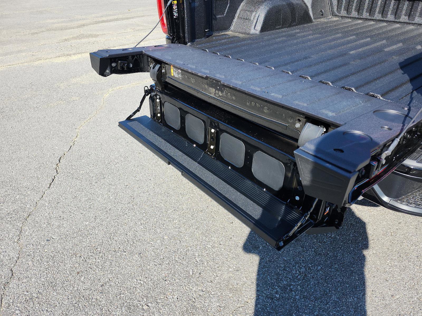 New 2026 GMC Sierra 1500 AT4 w/ AT4 Premium Package image 10