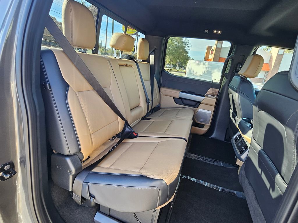 New 2026 Ford F250 Lariat w/ Lariat Premium Package image 6