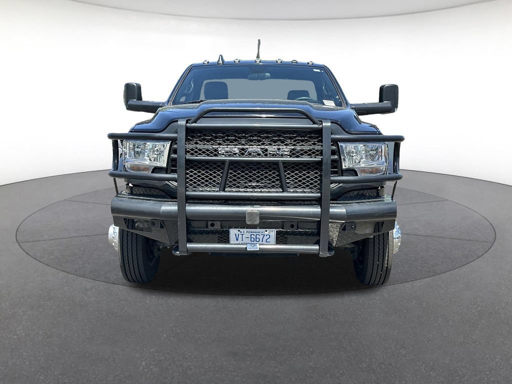 Used 2022 RAM 5500 Tradesman RWD image 9