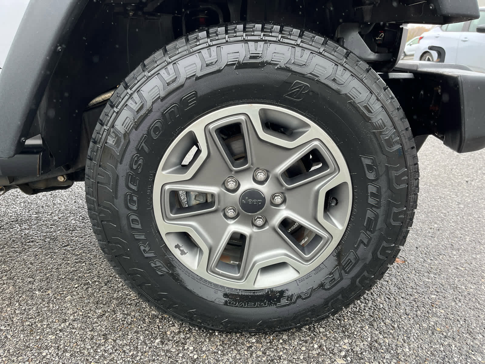 Used 2013 Jeep Wrangler Unlimited Rubicon w/ Connectivity Group image 30