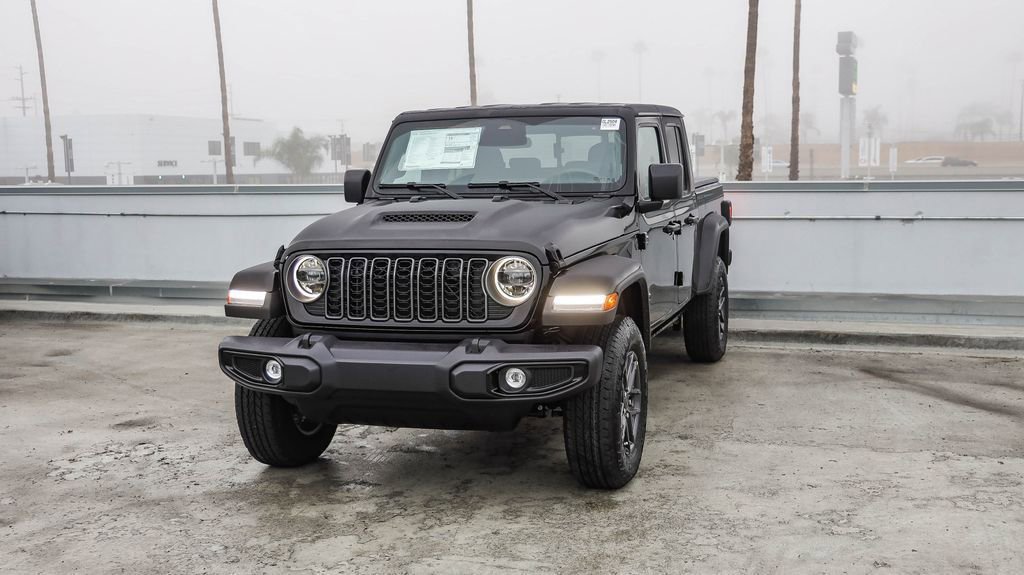 New 2026 Jeep Gladiator Sport image 4