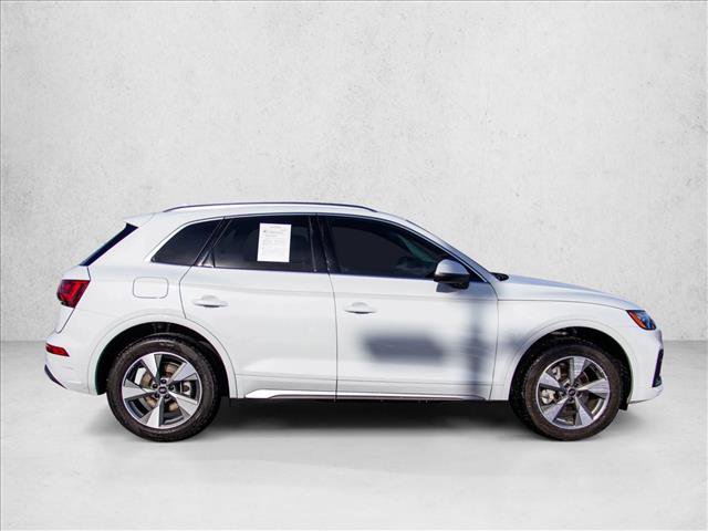 Used 2023 Audi Q5 Premium Plus w/ Premium Plus Package image 4