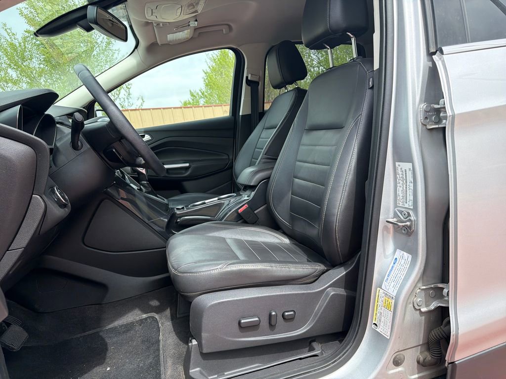 Used 2014 Ford Escape Titanium w/ Equipment Group 401A image 11
