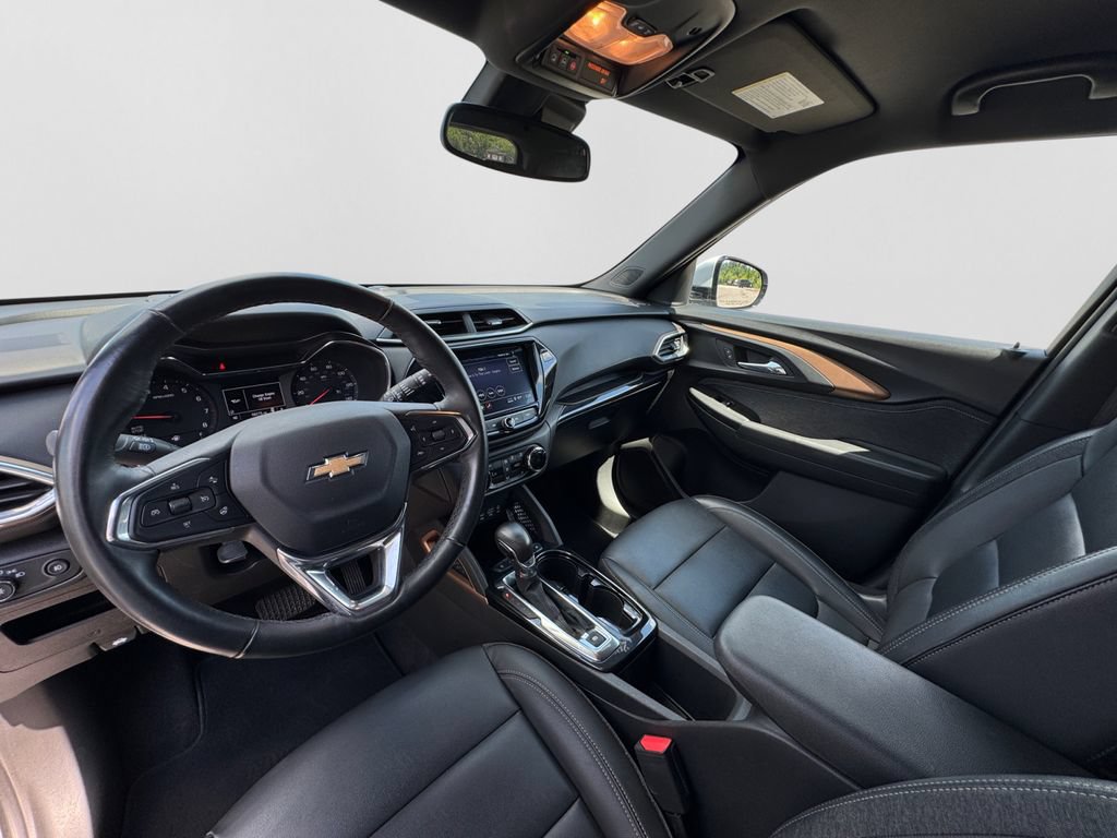 Used 2023 Chevrolet TrailBlazer ACTIV w/ Convenience Package FWD image 19