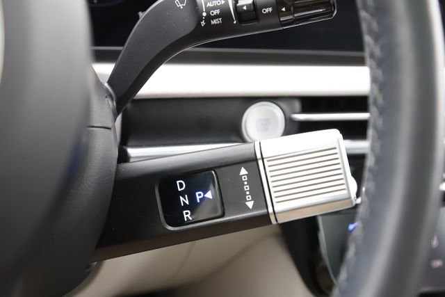 Certified 2025 Hyundai Tucson Limited image 29