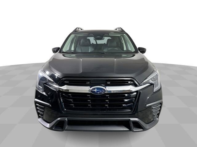 Used 2024 Subaru Ascent Limited AWD/4WD image 3