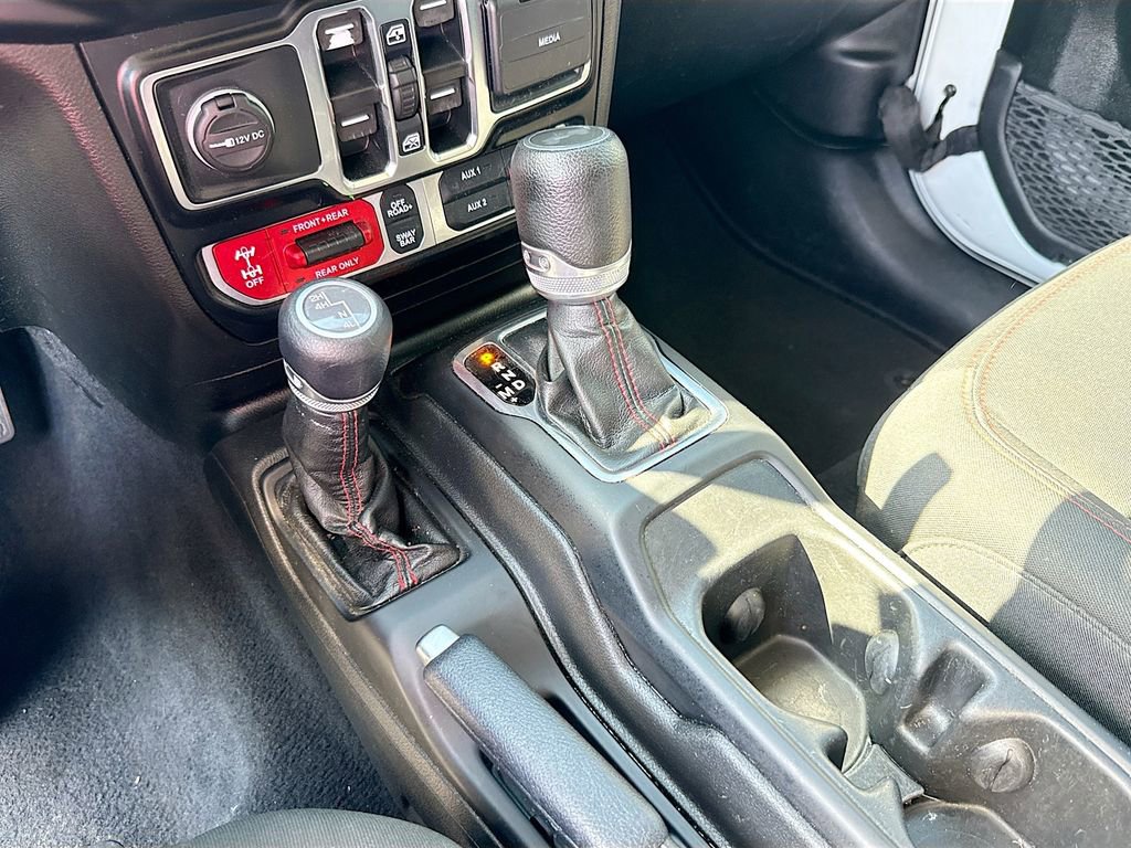 Used 2022 Jeep Wrangler Unlimited Rubicon w/ Steel Bumper Group image 19