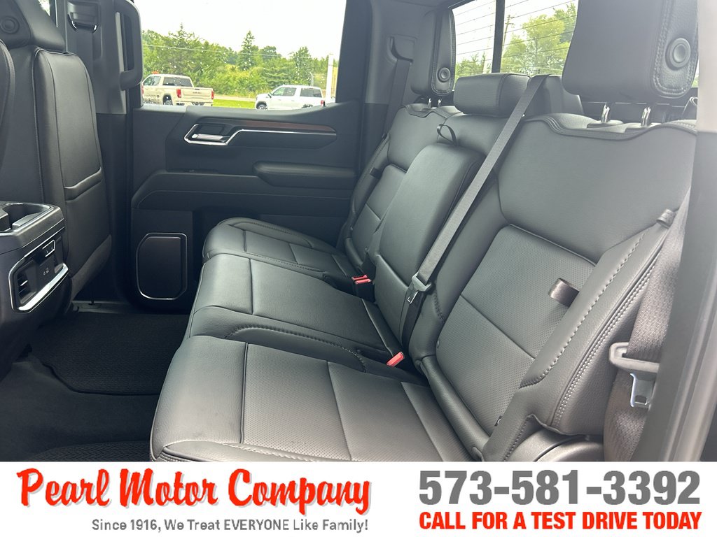 New 2026 GMC Sierra 1500 Denali w/ Technology Package AWD/4WD image 23